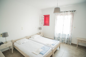 Ostria Hotel & Apartments
