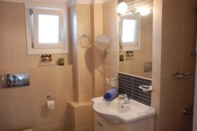 Andros Prive Suites