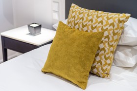 33 Solonos Suites