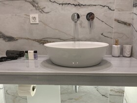 A-13 Belle Athenes - Luxury Rooms at Monastiraki Railway Station