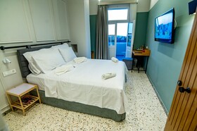 A-13 Belle Athenes - Luxury Rooms at Monastiraki Railway Station