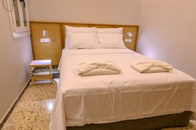 A-13 Belle Athenes - Luxury Rooms at Monastiraki Railway Station