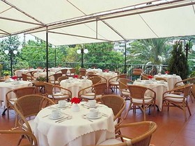 Adrian Hotel Athens
