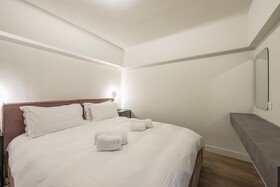 Aeiphoria Suites & Rooms