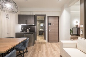 Aeiphoria Suites & Rooms