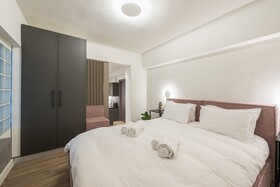 Aeiphoria Suites & Rooms