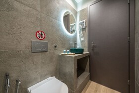 Aeiphoria Suites & Rooms