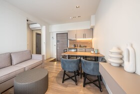 Aeiphoria Suites & Rooms