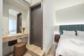 Aeiphoria Suites & Rooms