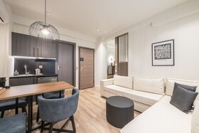 Aeiphoria Suites & Rooms