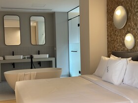 Aionion Residences by K&K