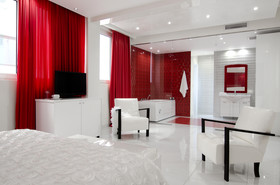 Athens Status Suites