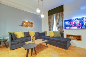 Athinn Residence