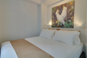 Athinn Residence