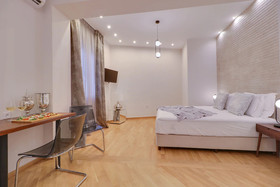 Athinn Residence