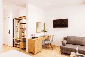 Days City Suites