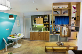 Emerald Suites & Studios