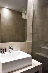 Formionos Morum City Hotel