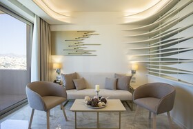 Green Suites Hotel