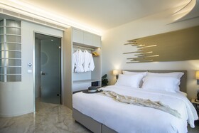 Green Suites Hotel