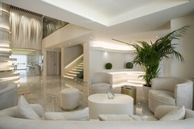 Green Suites Hotel