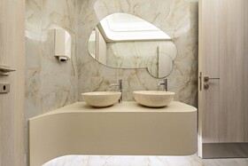 Green Suites Hotel