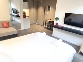 M17 Studios & Suites