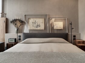 Monastik Living In Athina