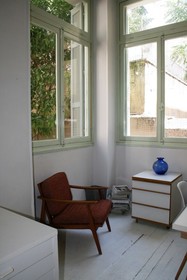 Neoclassical Art House Bhive