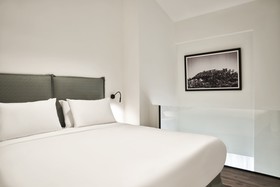 NLH Monastiraki Hotel