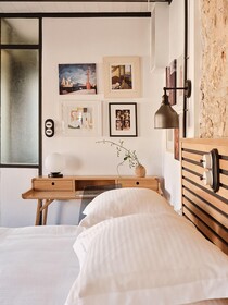 Not Hotel