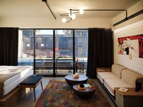 Not Hotel