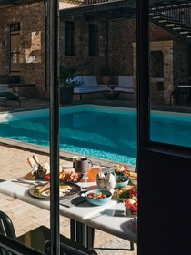 Not Hotel