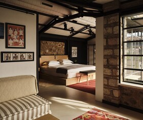 Not Hotel