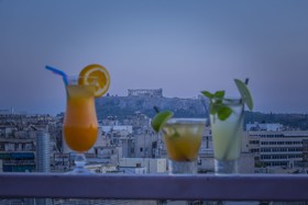 Novus City Hotel