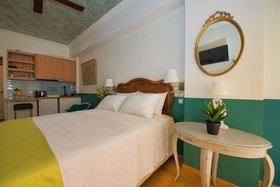 Rastoni Athens Suites