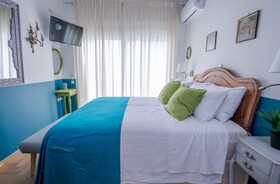 Rastoni Athens Suites Tsatsou Street