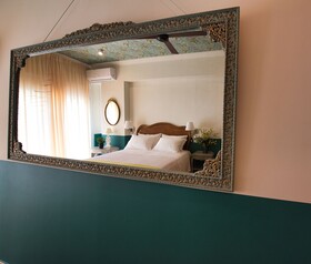 Rastoni Athens Suites Tsatsou Street