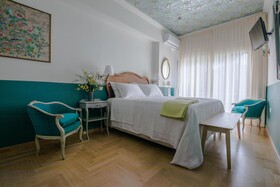 Rastoni Athens Suites Tsatsou Street