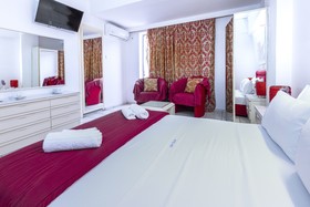 Roy Hotel