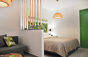 The Athenians Modern Apartments