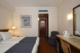 Titania Hotel Athens