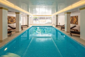 Theoxenia House Hotel