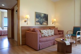 Ramada by Wyndham, Athens Club Attica Riviera
