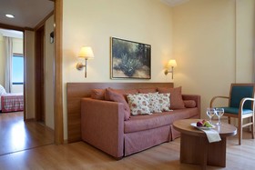 Ramada by Wyndham, Athens Club Attica Riviera