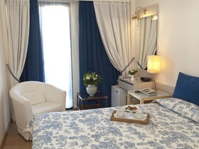 The Park Hotel Piraeus