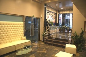 Piraeus City Hotel