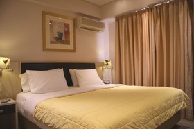 Piraeus City Hotel