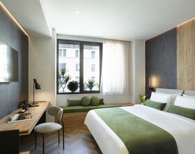 The Port Square Hotel