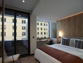 The Port Square Hotel
